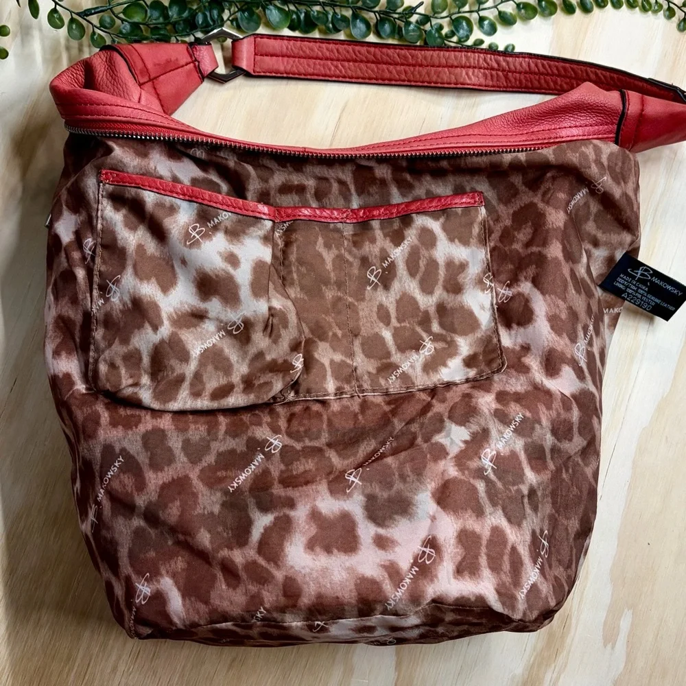 B. Makowsky Coral Red Pebbled Leather Hobo Shoulder Bag Slouch Purse